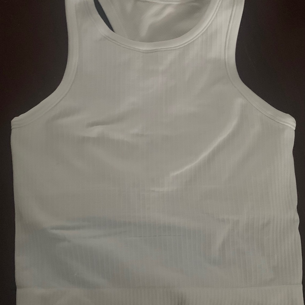 Lululemon ebb to street cropped racerback tank